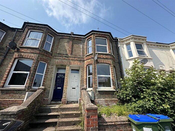2 Bedroom House To Rent In Chapel Street, Newhaven, BN9