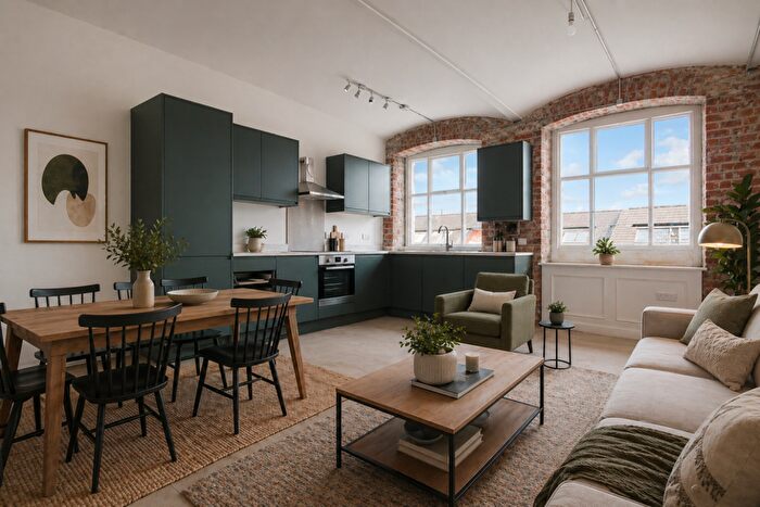 2 Bedroom Apartment For Sale In The Laceworks, Barnstaple, Devon, EX32