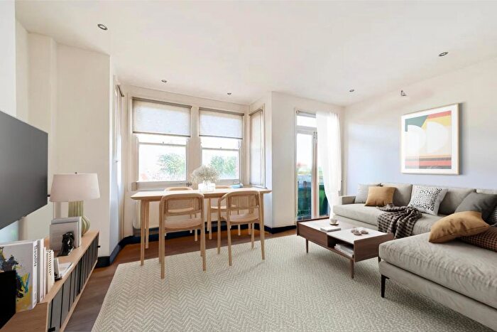 1 Bedroom Flat For Sale In Lithos Road, Belsize Park, NW3