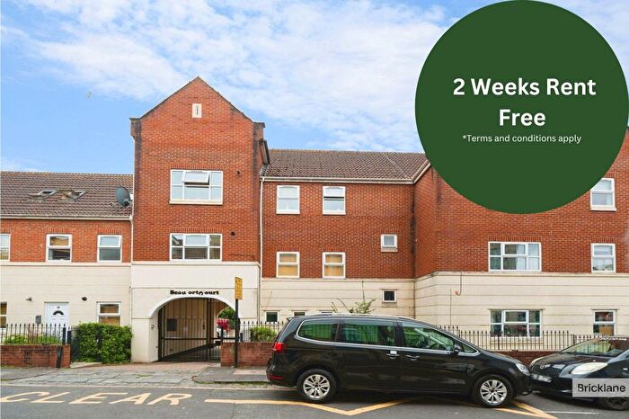 2 Bedroom Flat To Rent In Beaufort Street, Bristol, BS5