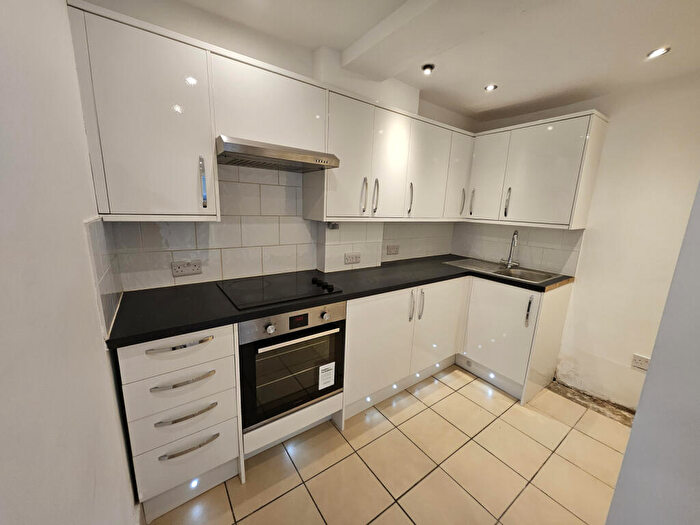 2 Bedroom Maisonette To Rent In Southsea, Portsmouth, Hampshire, PO4