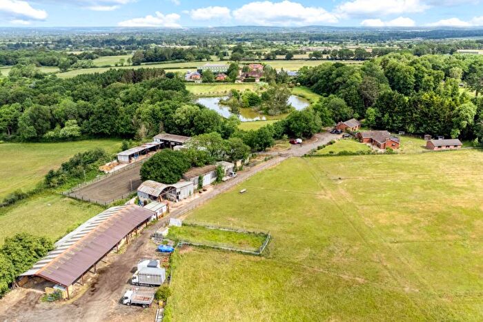 6 Bedroom Farm House For Sale In Forest Road, Wokingham, RG40