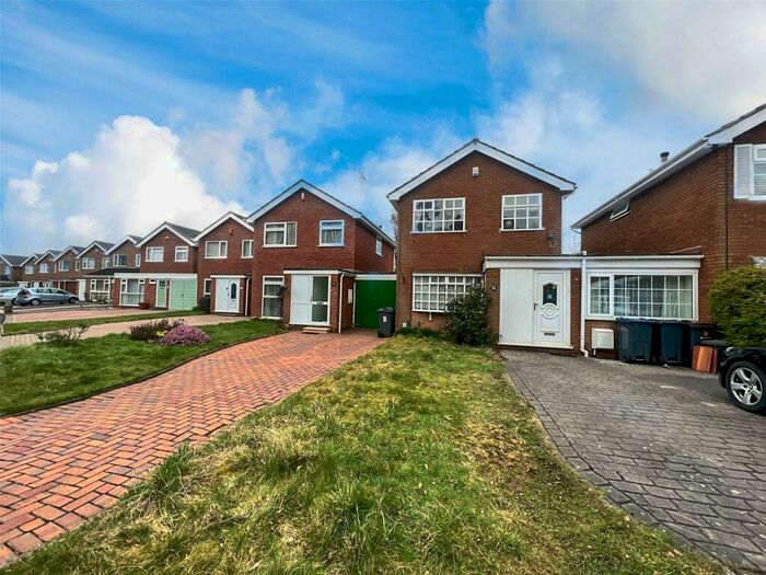 4 Bedroom Detached House To Rent In Wentworth Way, Harborne, Birmingham, B32