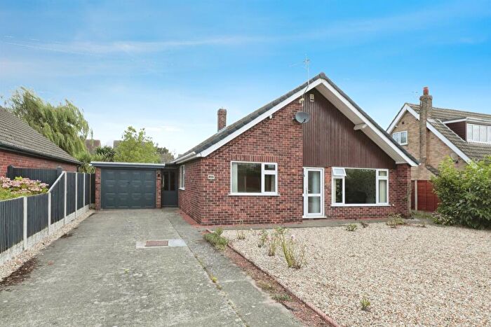 3 Bedroom Detached House For Sale In Park Lane, Westwoodside, Doncaster, DN9