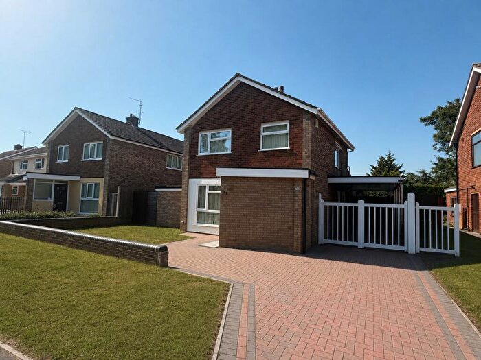 3 Bedroom Detached House For Sale In Atherstone Avenue, Peterborough, PE3