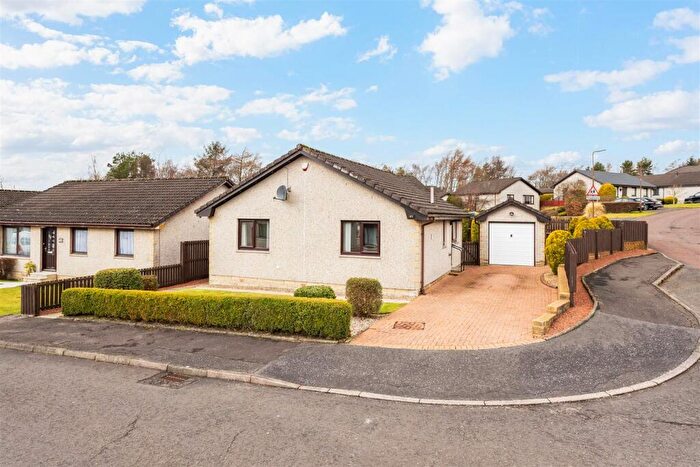 2 Bedroom Detached Bungalow For Sale In Northfield Meadows, Longridge, EH47