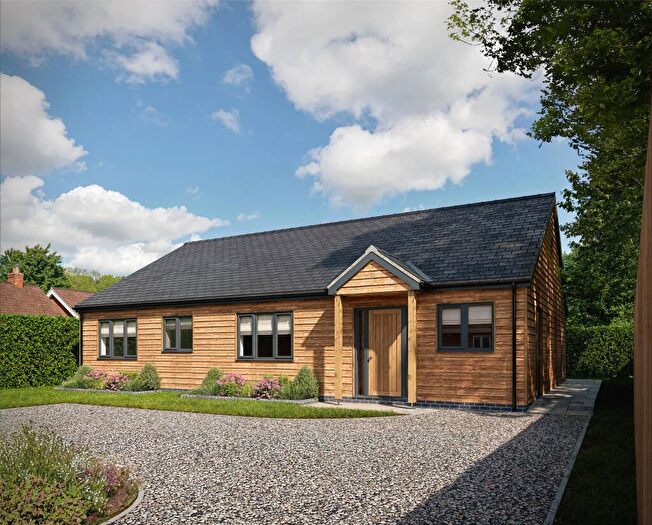 3 Bedroom Bungalow For Sale In Mill Street, South Molton, EX36
