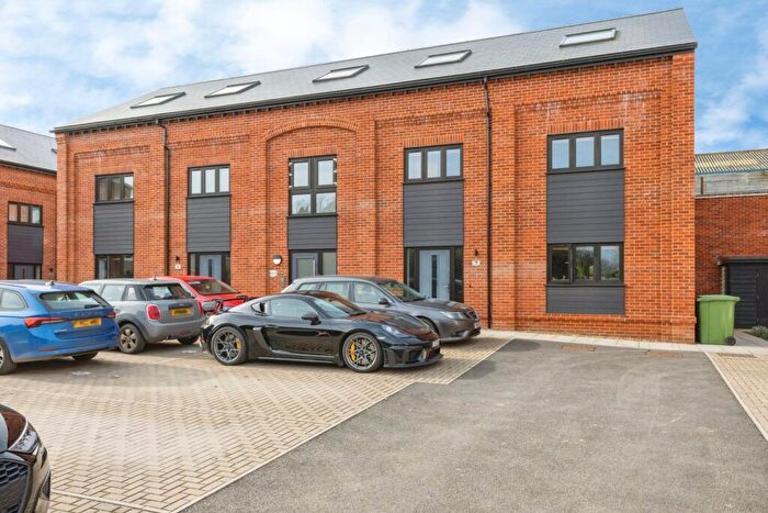 2 Bedroom Property For Sale In Wymondham, Norfolk, NR18