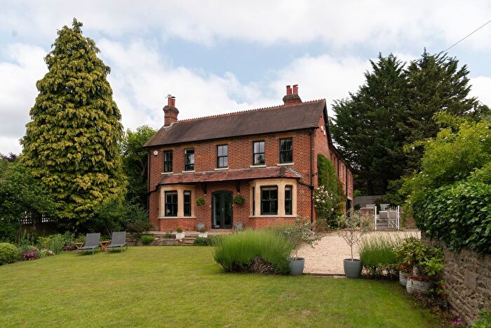5 Bedroom Detached House For Sale In The Red House, Oxford, Oxfordshire, OX4