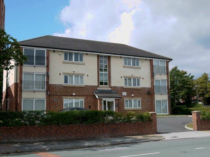 2 Bedroom Flat To Rent In Somerset House, New Chester Road, Birkenhead, CH42