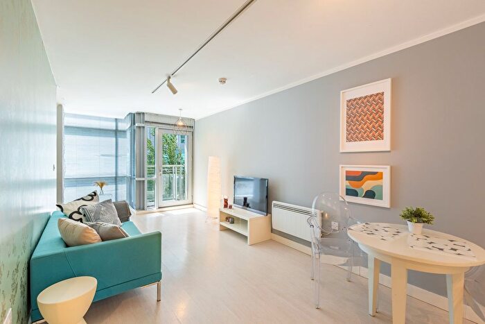 1 Bedroom Flat To Rent In Manor Mills, Ingram Street, Leeds, LS11