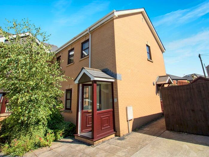 2 Bedroom Apartment To Rent In Kings Road, Cardiff, CF11