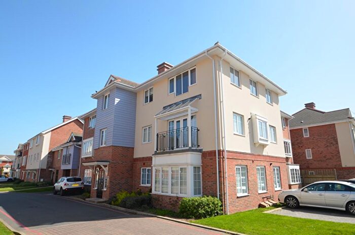 2 Bedroom Apartment To Rent In Montrose Court, Wren Lane, Eastcote, HA4