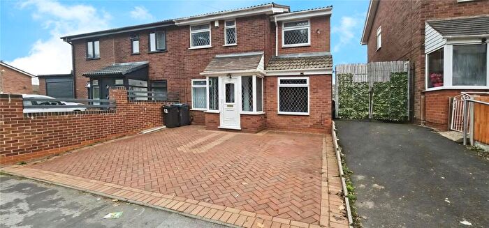 4 Bedroom Semi-Detached House To Rent In Winson Street, Birmingham, West Midlands, B18