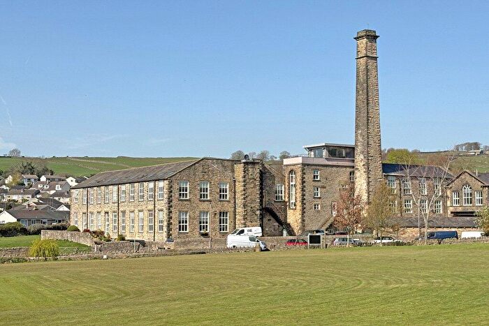 2 Bedroom Apartment For Sale In , Cross Lane Mill, Bradley, West Yorkshire, BD20