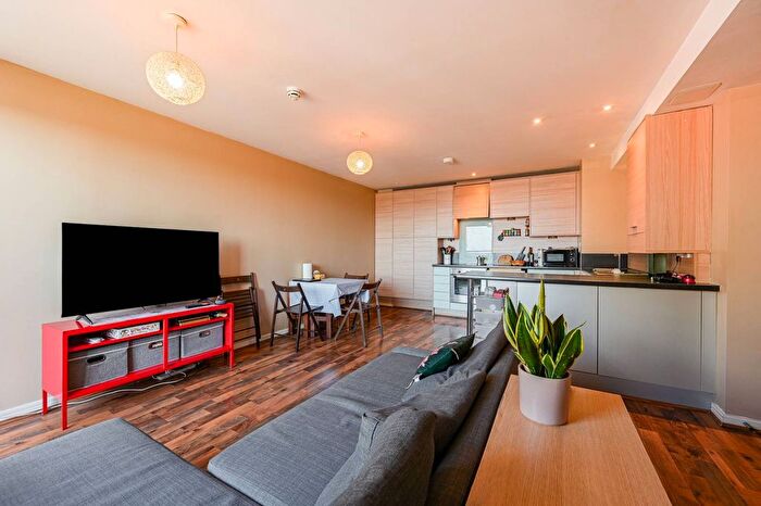 2 Bedroom Flat For Sale In Bailey House, Woolwich, London, SE18