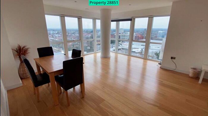 2 Bedroom Apartment To Rent In Railway Terrace, Slough, SL2
