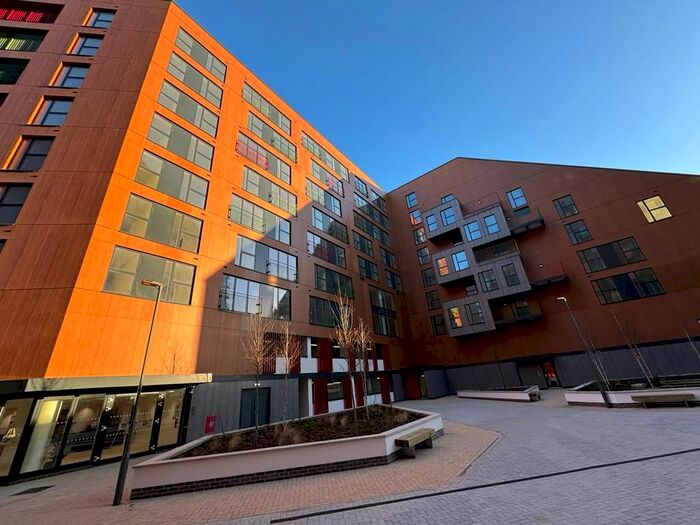 1 Bedroom Flat To Rent In Market Street, Bracknell, RG12
