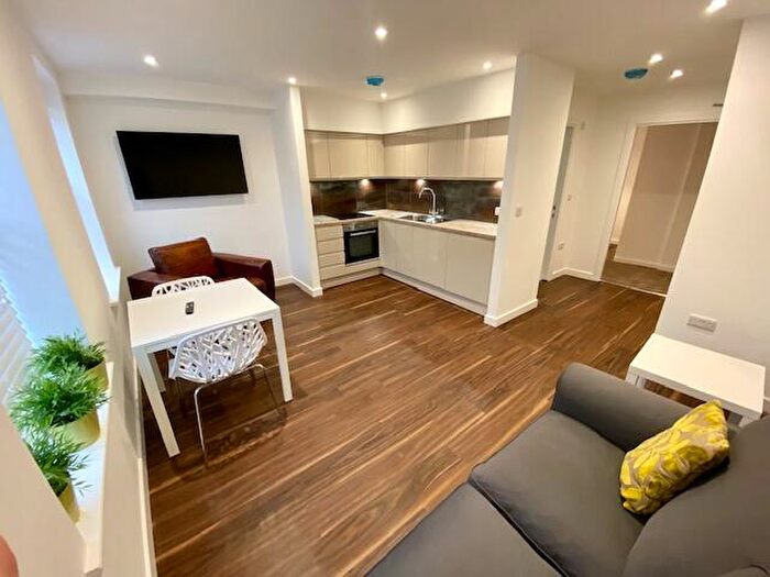 1 Bedroom Apartment To Rent In Apartment, Lancing Road, Sheffield, S2