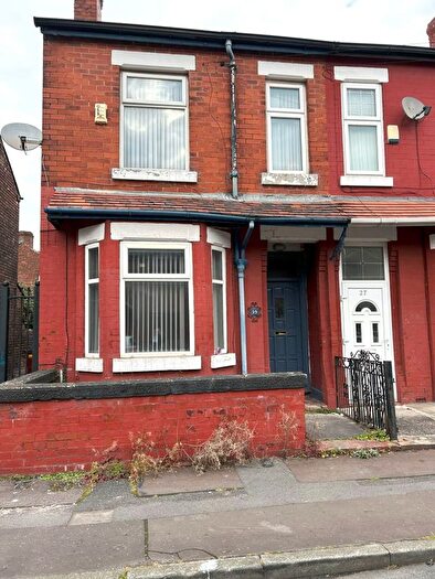 3 Bedroom Terraced House To Rent In Balleratt Street, Manchester, M19