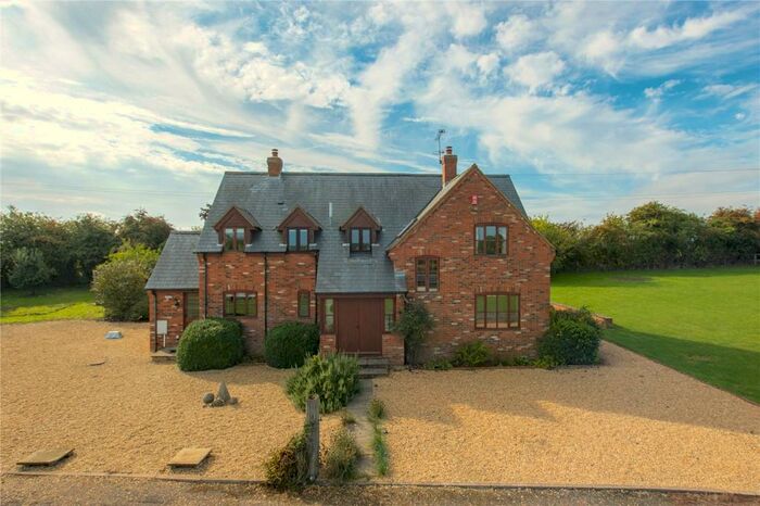 4 Bedroom Equestrian Facility For Sale In London Road, Barkway, Royston, Hertfordshire, SG8