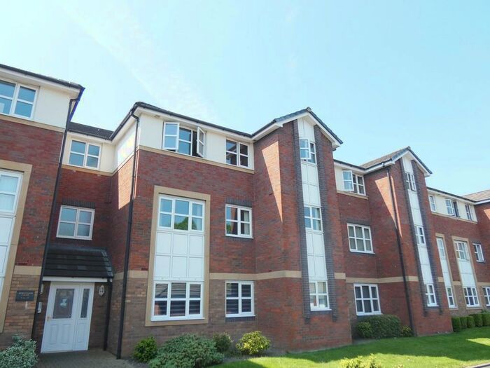 2 Bedroom Flat To Rent In Kingfisher Court, Beamont Drive, Preston, PR1