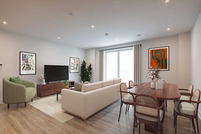 2 Bedroom Apartment For Sale In Forest Road, Walthamstow, E17