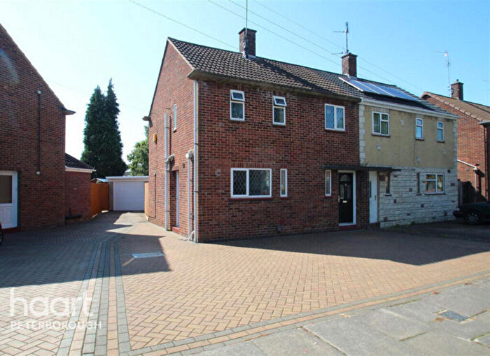 3 Bedroom Semi Detached House To Rent In Acacia Avenue, Peterborough, PE1