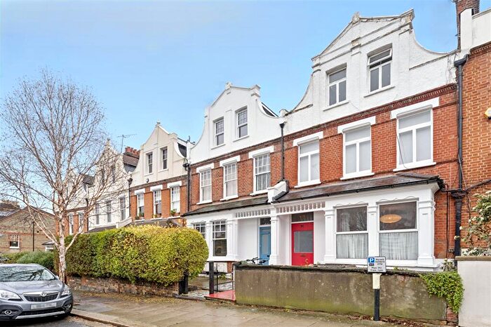 1 Bedroom Flat To Rent In Hillfield Avenue, Crouch End, N8
