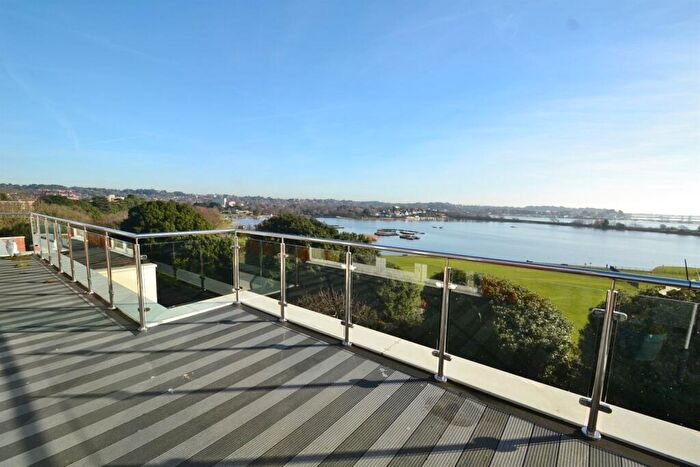3 Bedroom Penthouse To Rent In Poole Park, BH15