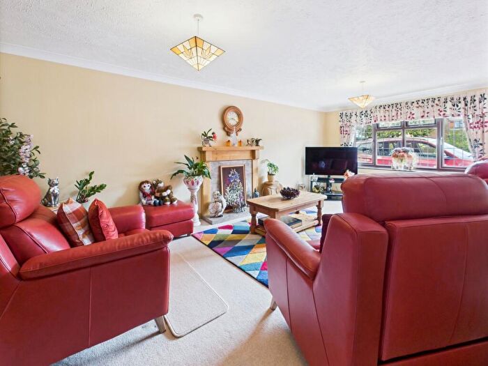 4 Bedroom Detached House For Sale In Southfield Drive, West Winch, King's Lynn, PE33