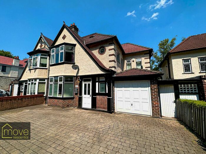Houses for sale & to rent in L25 3PU, Vyner Road South, Woolton Liverpool