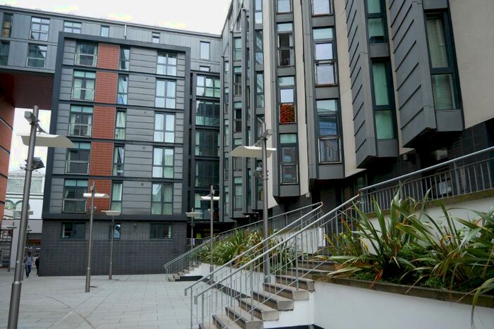 2 Bedroom Flat To Rent In Oswald Street, City Centre, Glasgow, G1