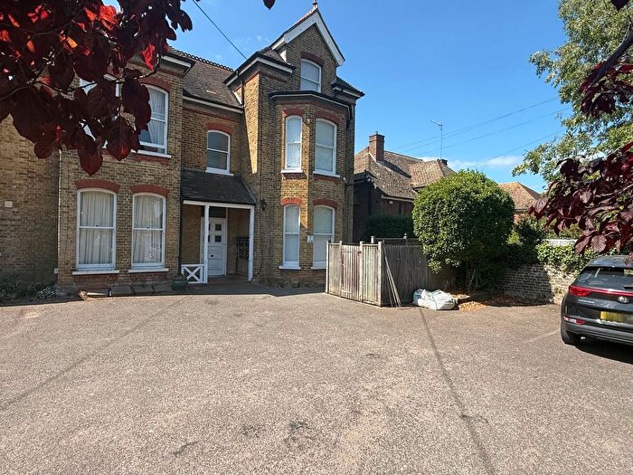 2 Bedroom Maisonette For Sale In Callis Court Road, Broadstairs, CT10