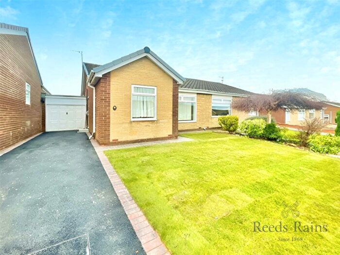 2 Bedroom Bungalow For Sale In Kidderminster Drive, Newcastle Upon Tyne, Tyne And Wear, NE5