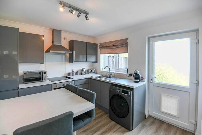 3 Bedroom End Of Terrace House For Sale In Coronation Avenue, Throckenholt, Wisbech, Spalding, PE12