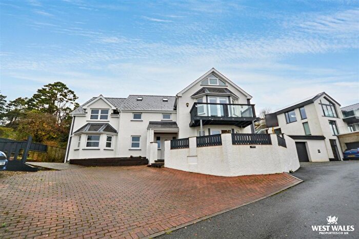 6 Bedroom Detached House For Sale In Jacksons Way, Goodwick, SA64
