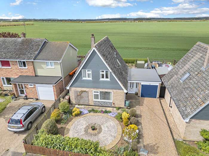 3 Bedroom Detached House For Sale In Woodland Close, Risby, IP28