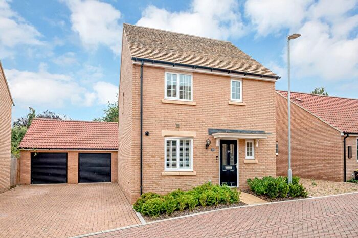 3 Bedroom Detached House For Sale In Sissons Close, Barnack, PE9