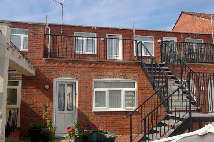 2 Bedroom Flat To Rent In Marquis Court, Cottage Lane, Chasetown, Burntwood, WS7