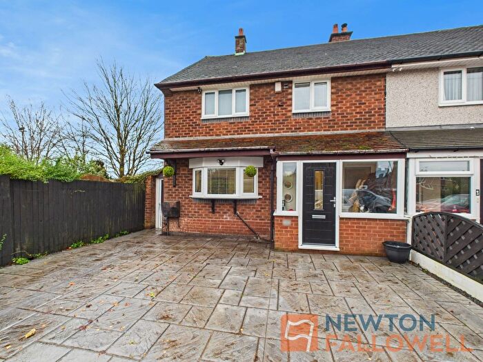 3 Bedroom Semi Detached House For Sale In Odell Crescent, Walsall, WS3