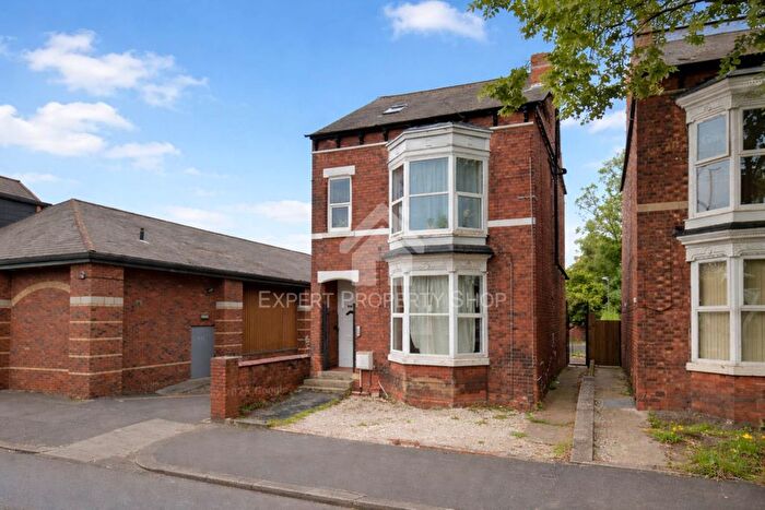 3 Bedroom Detached House For Sale In Watson Road, Worksop, S80