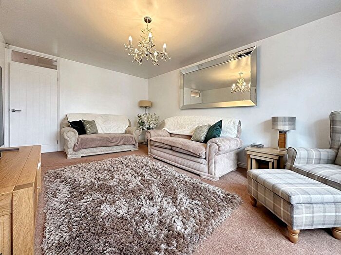 3 Bedroom Bungalow For Sale In Birchwood Close, Seghill, Cramlington, NE23