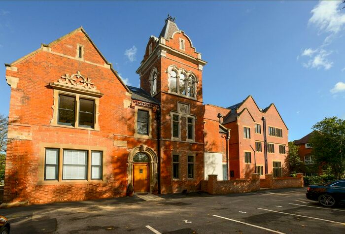 2 Bedroom Flat To Rent In Marlborough Hall, Mapperley Park, NG3