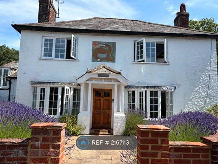 2 Bedroom Detached House To Rent In The Reeds Road, Farnham, GU10