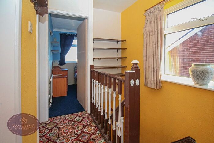 3 Bedroom Semi-Detached House For Sale In Kirby Close, Newthorpe, Nottingham, NG16