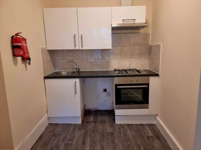 2 Bedroom Flat To Rent In Charlton Church Lane, Charlton, London, SE7