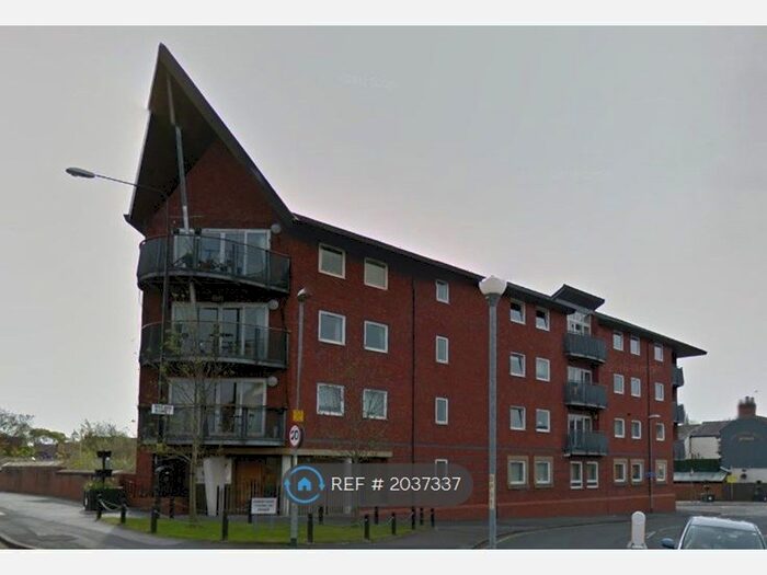 2 Bedroom Flat To Rent In School Lane, Manchester, M20