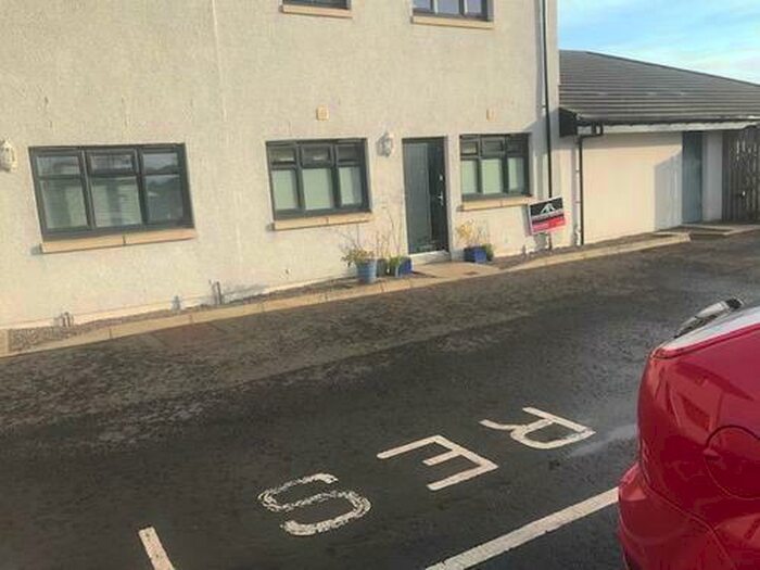 1 Bedroom Flat To Rent In Sands House, Kinross, KY13