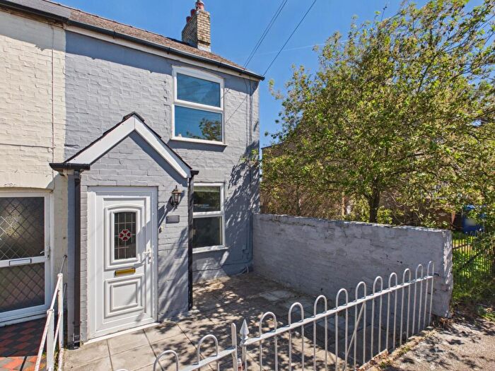 2 Bedroom End Of Terrace House For Sale In Exning Road, Newmarket, Suffolk, CB8